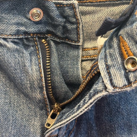 The Children’s Place Medium Wash Denim Straight Leg
Adjustable Waist Tab Jeans - Picture 4 of 7